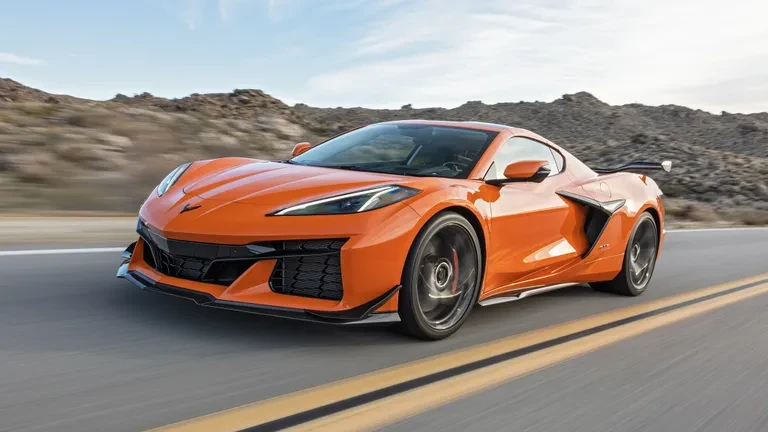 วิธีเลือกแบตเตอรี่ให้เหมาะกับระบบเสียง และไฟใต้ท้องรถ