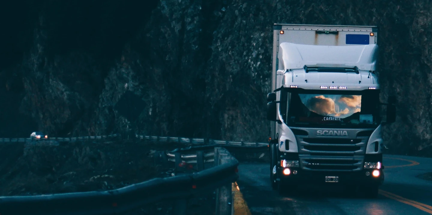 เลือกแบตเตอรี่สำหรับรถบรรทุกหนัก ต้องดูอะไรบ้าง